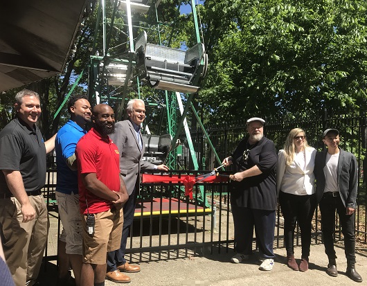 Berry Bits: Ferris wheel comes to Forest Park