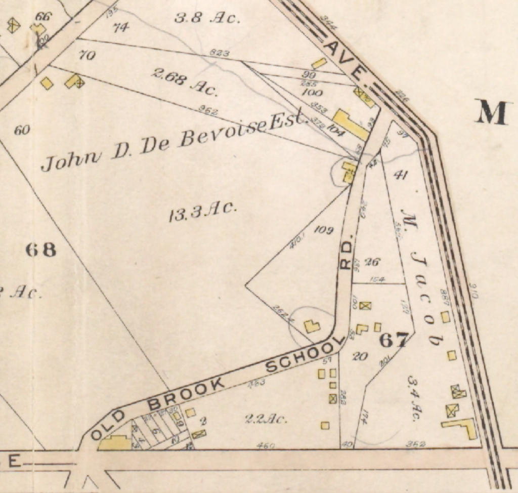The road intersected with Maurice and Borden Avenues and would be south of Mount Zion Cemeetry today.

The school was at the bend in the road.